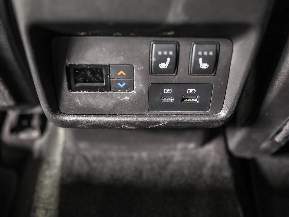 Nissan Rogue platinum 2022 d&rsquo;occasion à vendre - 36