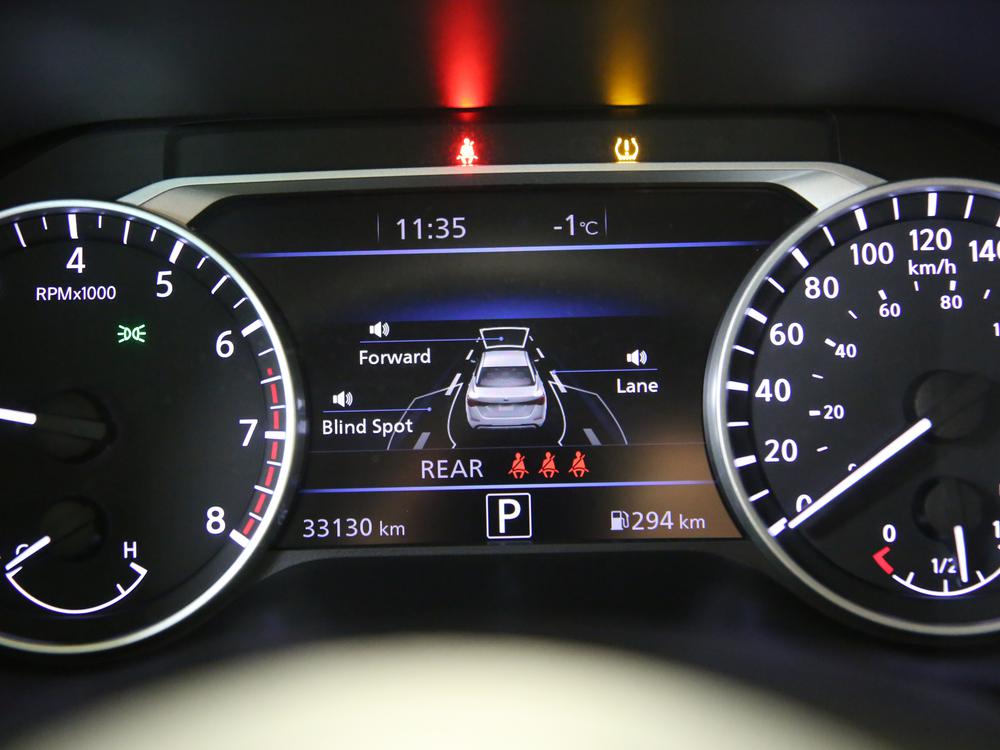 Nissan Sentra SV 2023 d&rsquo;occasion à vendre - 23