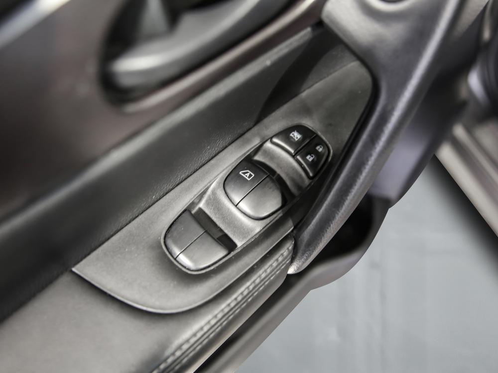 Nissan Qashqai S 2021 d&rsquo;occasion à vendre - 14