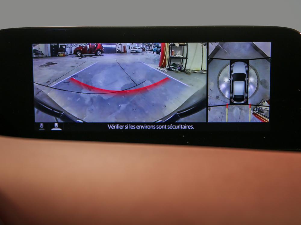 Mazda Mazda3 Sport GT 2021 d&rsquo;occasion à vendre - 32