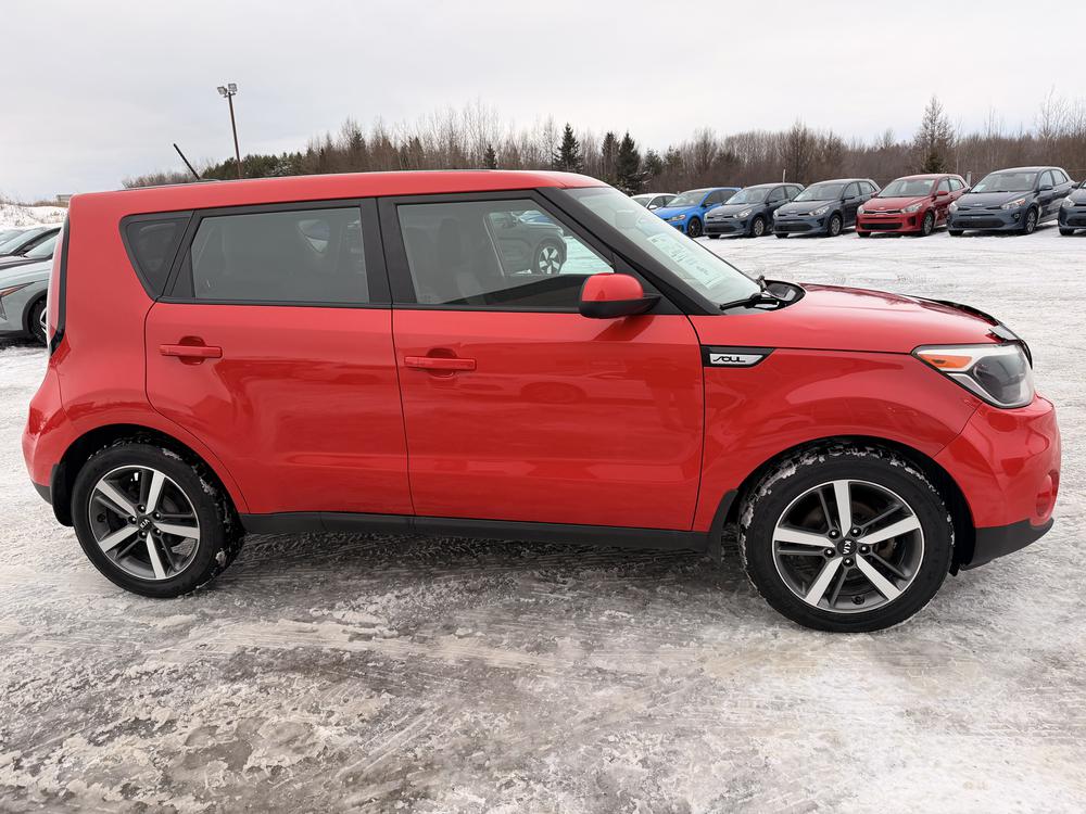 Kia Soul EX 2018 d&rsquo;occasion à vendre - 9