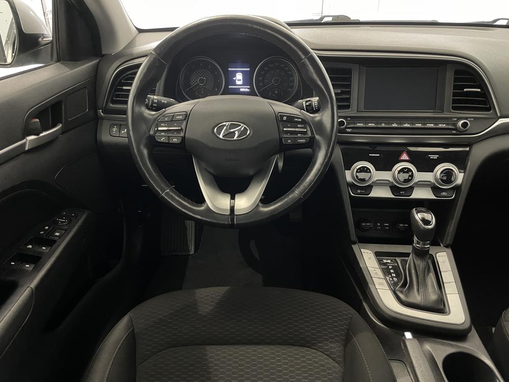Hyundai Elantra Preferred 2019 d&rsquo;occasion à vendre - 9