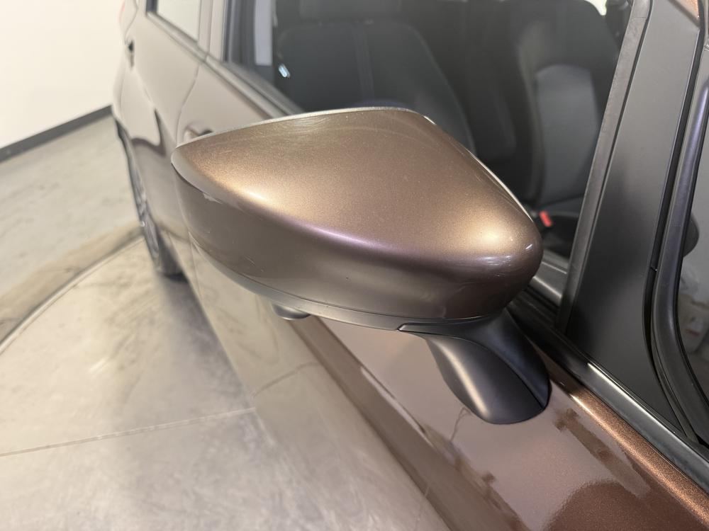 Nissan Versa Note SL 2017 d&rsquo;occasion à vendre - 11