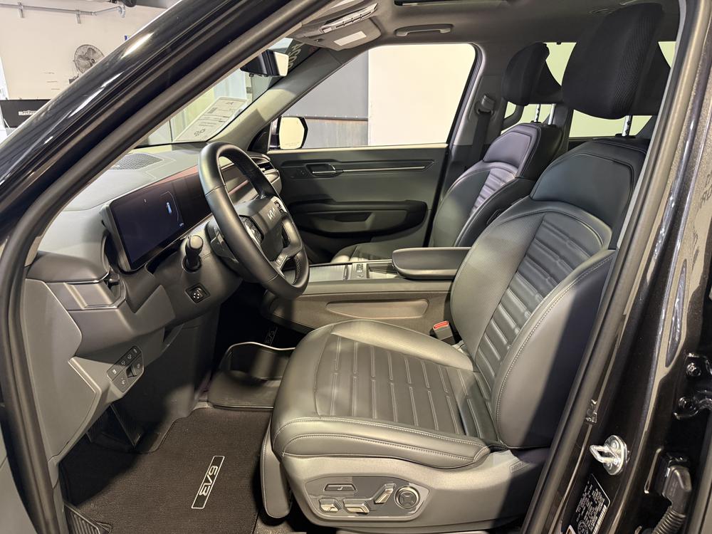 Kia EV9 LAND 2024 d&rsquo;occasion à vendre - 17