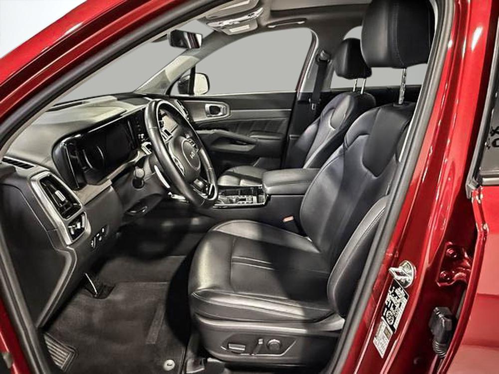 Kia Sorento EX+ 2023 d&rsquo;occasion à vendre - 17