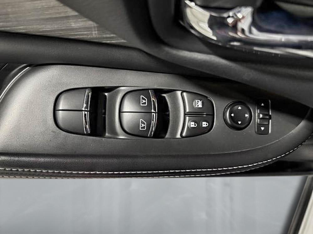 Nissan Murano SL 2015 d&rsquo;occasion à vendre - 16