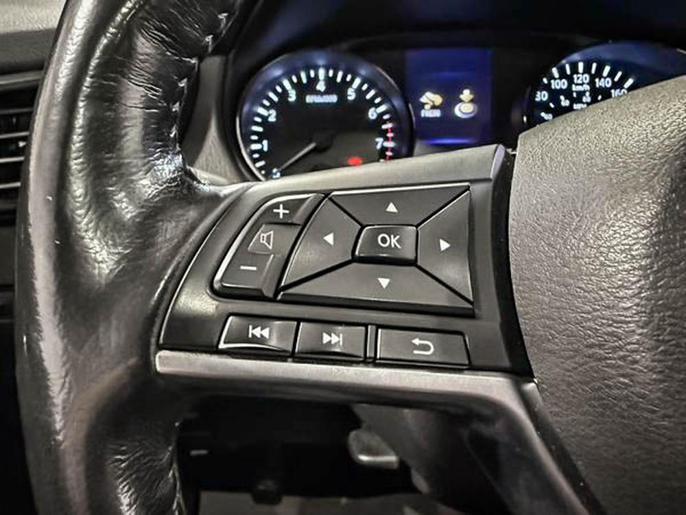 Nissan Qashqai SV 2017 d&rsquo;occasion à vendre - 21