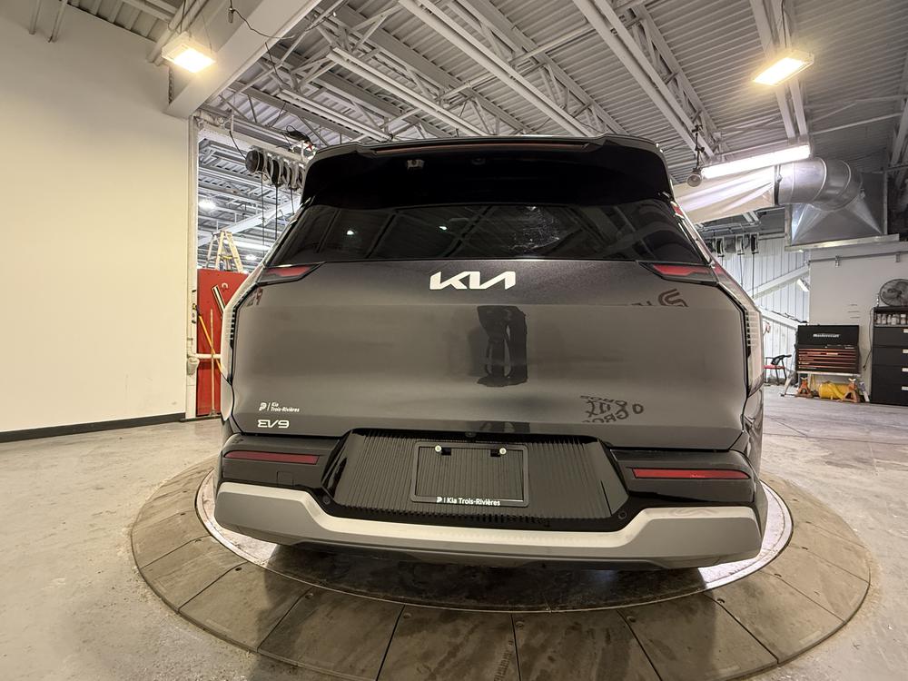 Kia EV9 LAND 2024 d&rsquo;occasion à vendre - 4