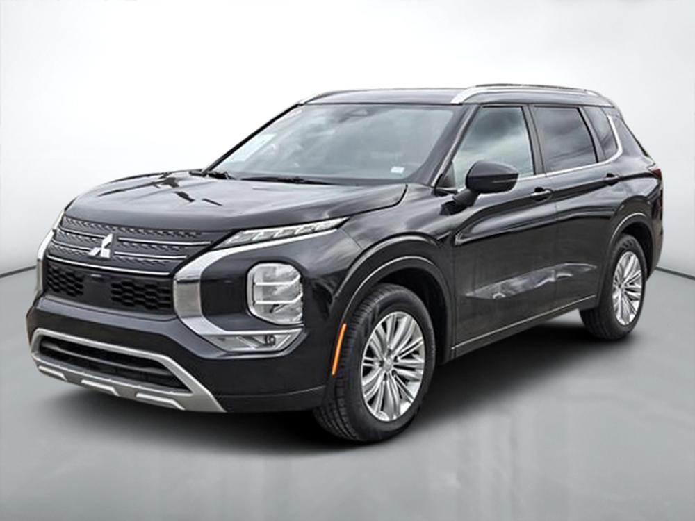 Mitsubishi Outlander SE