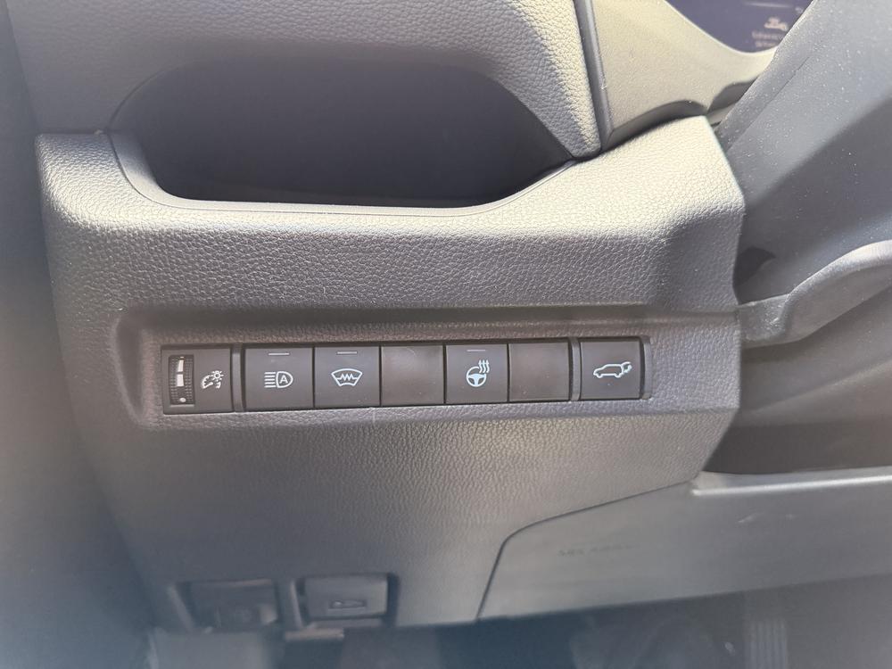 Toyota RAV4 XLE AWD 2024 d&rsquo;occasion à vendre - 26