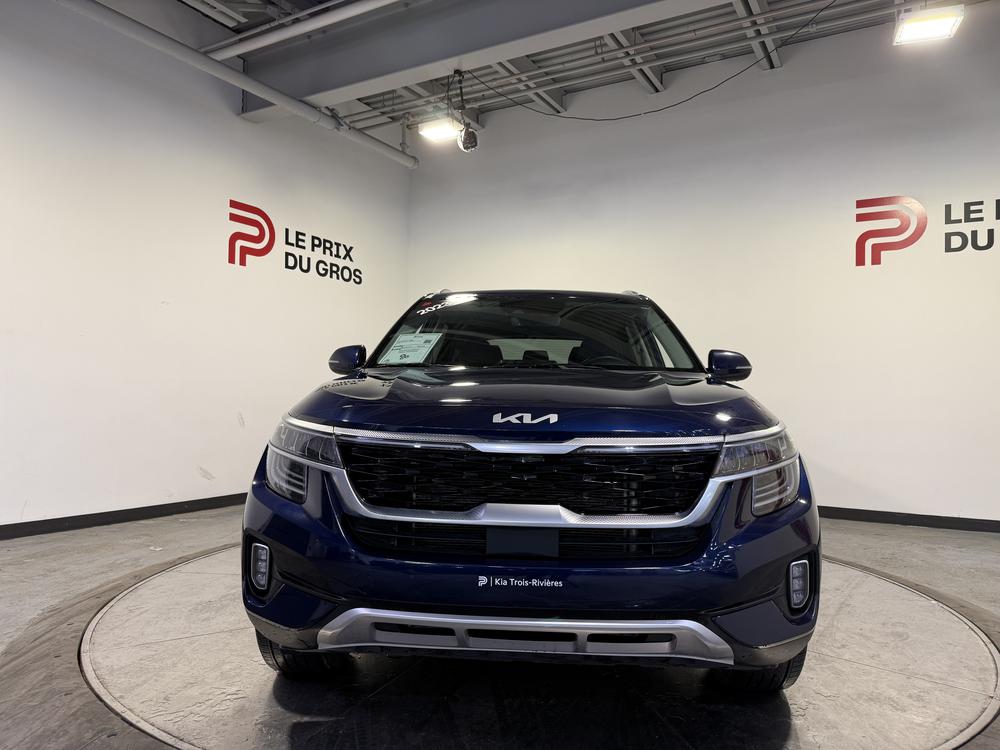 Kia Seltos SX TURBO 2023 d&rsquo;occasion à vendre - 9