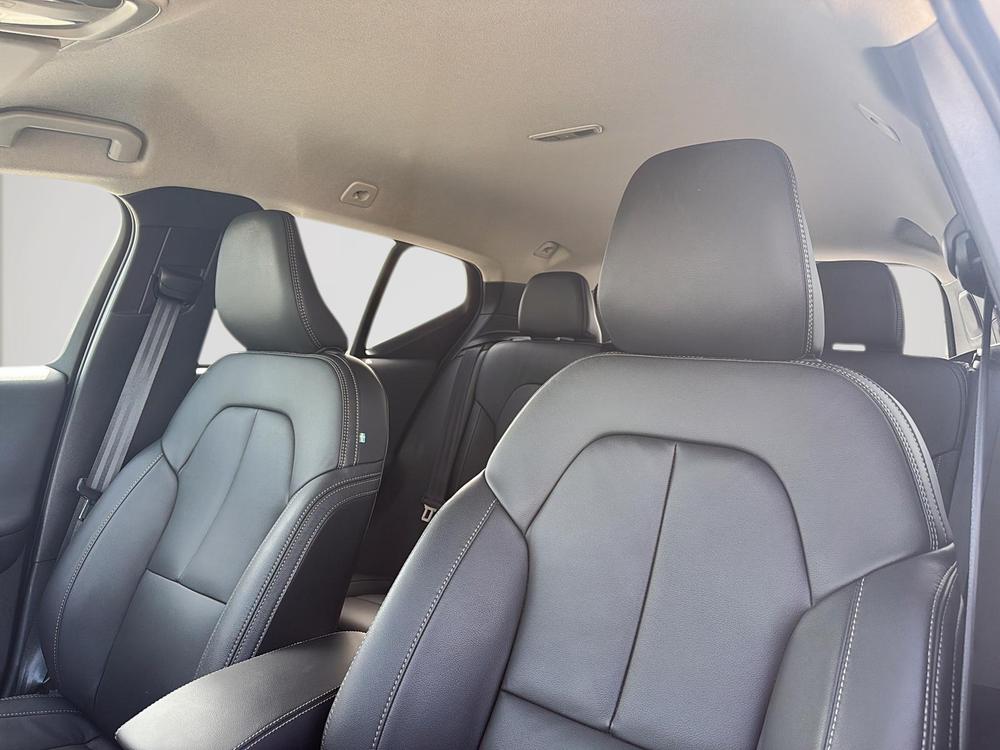 Volvo XC40 B5 CORE AWD 2025 d&rsquo;occasion à vendre - 12