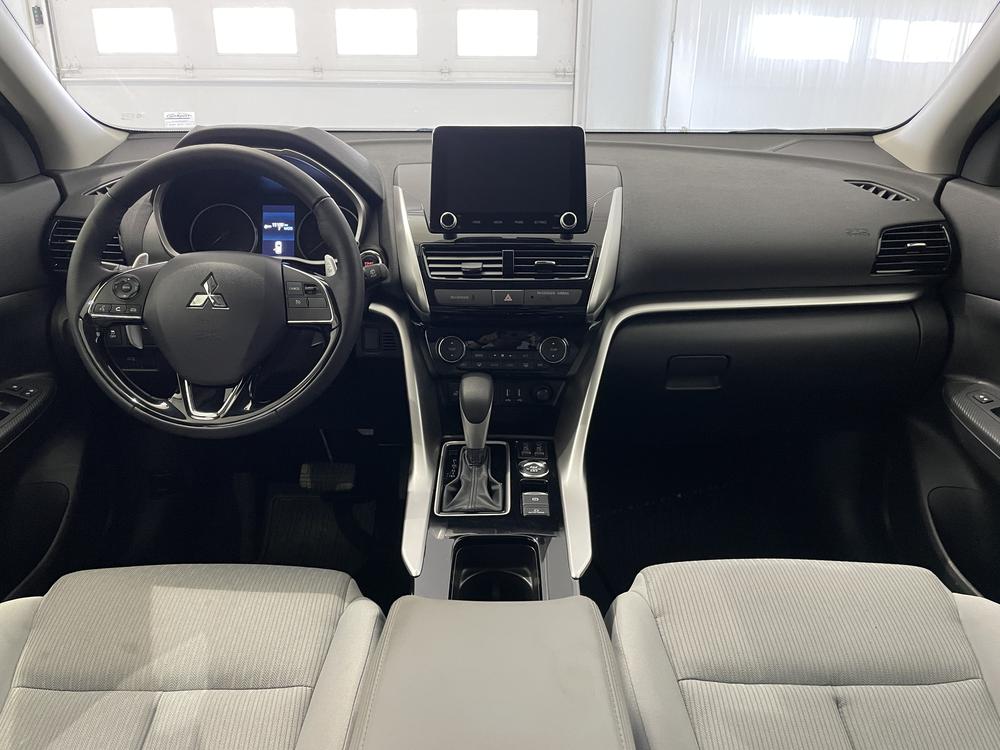 Mitsubishi Eclipse Cross LE AWD 2026 d&rsquo;occasion à vendre - 9