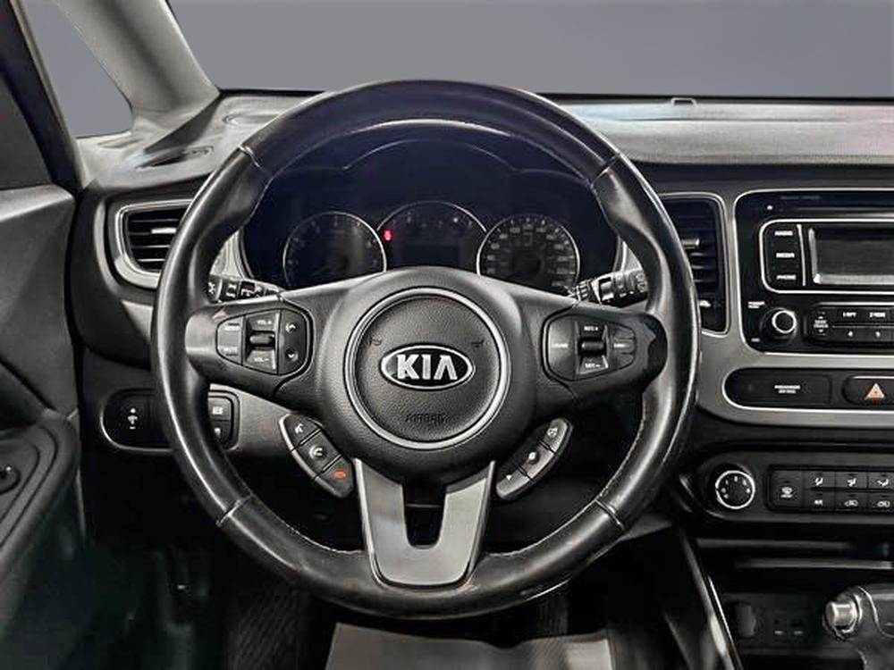 Kia Rondo LX 2014 d&rsquo;occasion à vendre - 17