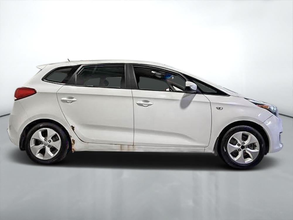 Kia Rondo LX 2014 d&rsquo;occasion à vendre - 2