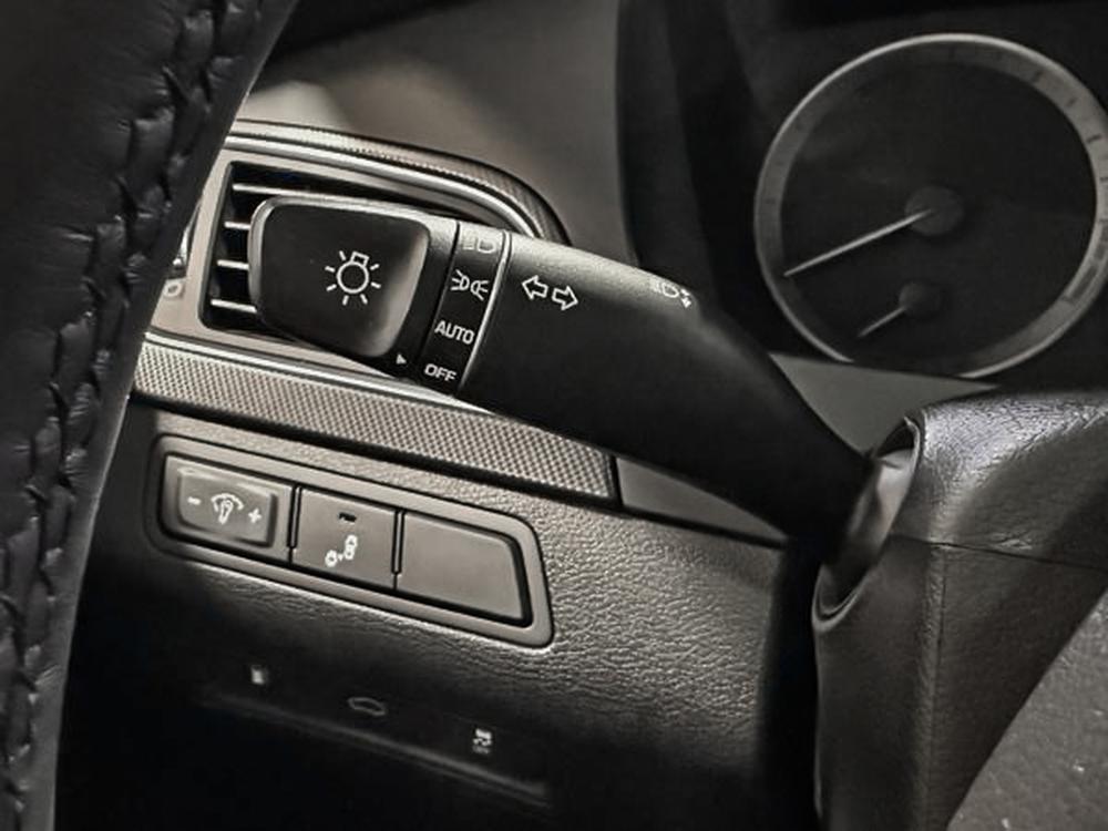 Hyundai Sonata 2016 Bleu usage à vendre Hyundai Sonata 2016 Bleu usage à vendre