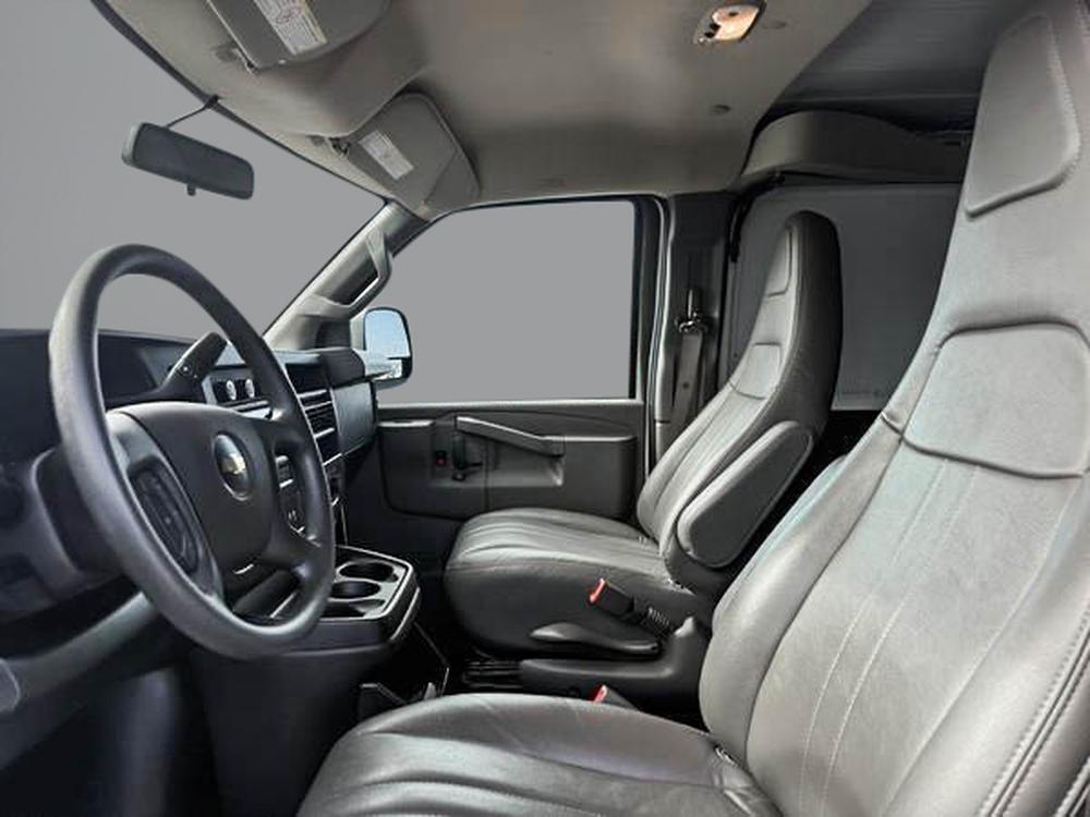 Chevrolet Fourgonnette Express utilitaire 2500 WORK VAN 2024 d&rsquo;occasion à vendre - 12