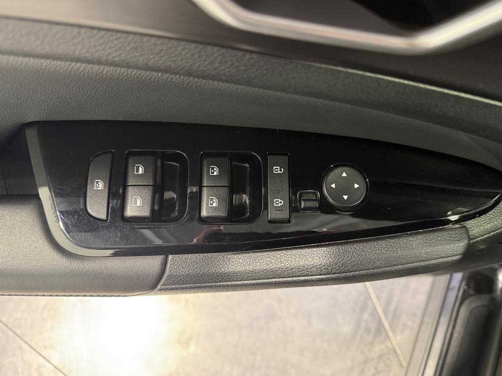 Kia Sportage EX 2023 d&rsquo;occasion à vendre - 16
