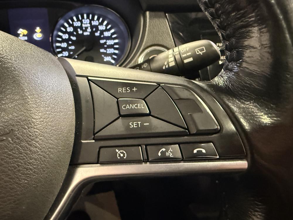 Nissan Qashqai SV 2017 d&rsquo;occasion à vendre - 22