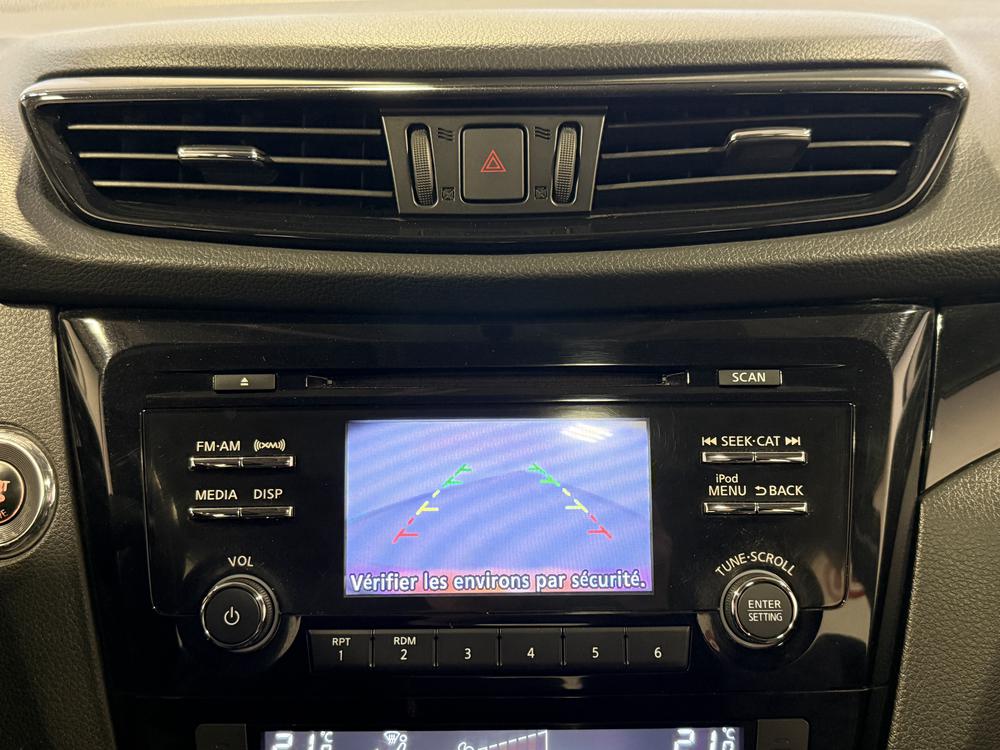 Nissan Qashqai SV 2017 d&rsquo;occasion à vendre - 28