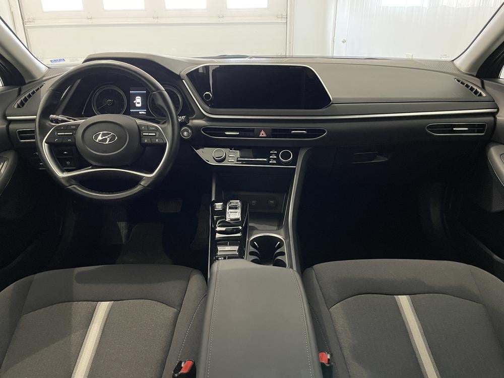Hyundai Sonata Preferred 2023 d&rsquo;occasion à vendre - 9