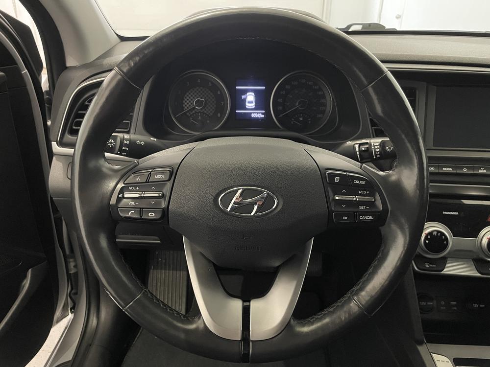 Hyundai Elantra Preferred 2019 d&rsquo;occasion à vendre - 13