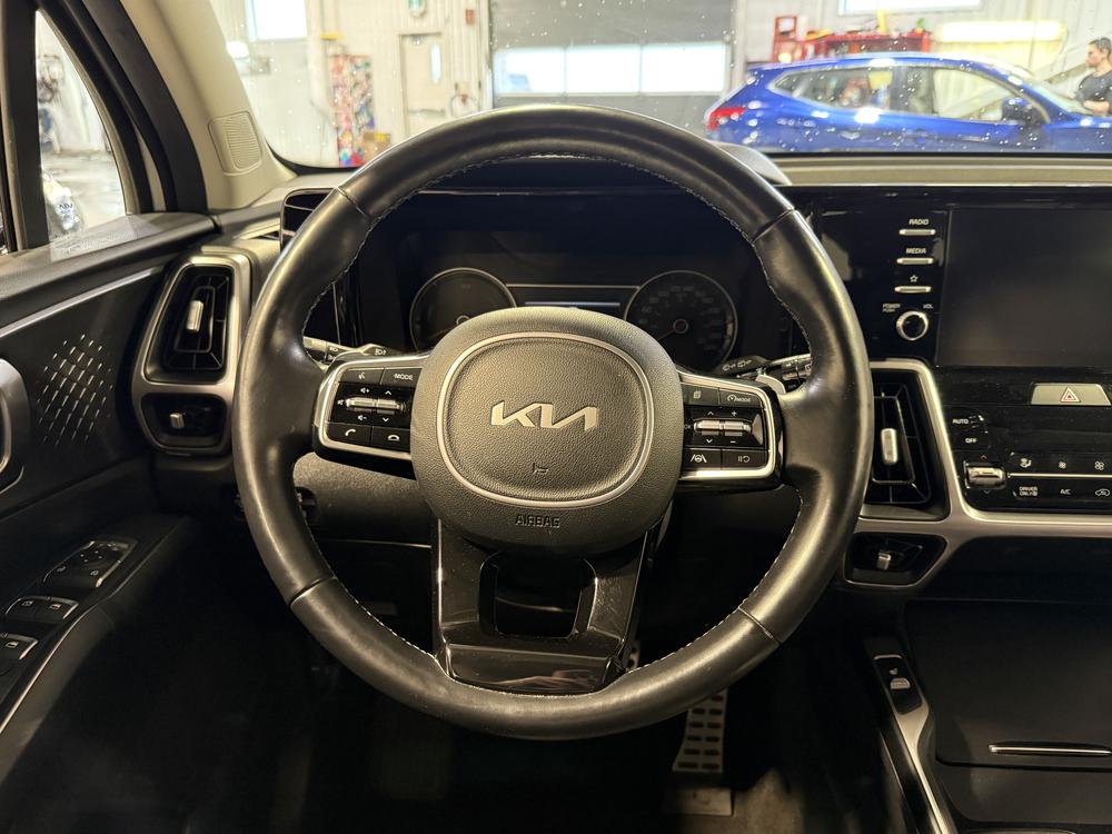 Kia Sorento hybride rechargeable EX+ 2022 d&rsquo;occasion à vendre - 17