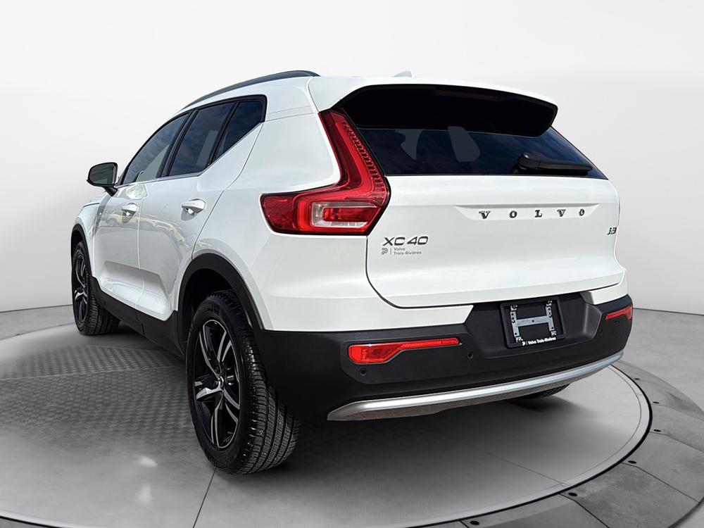 Volvo XC40 B5 CORE AWD 2025 d&rsquo;occasion à vendre - 8