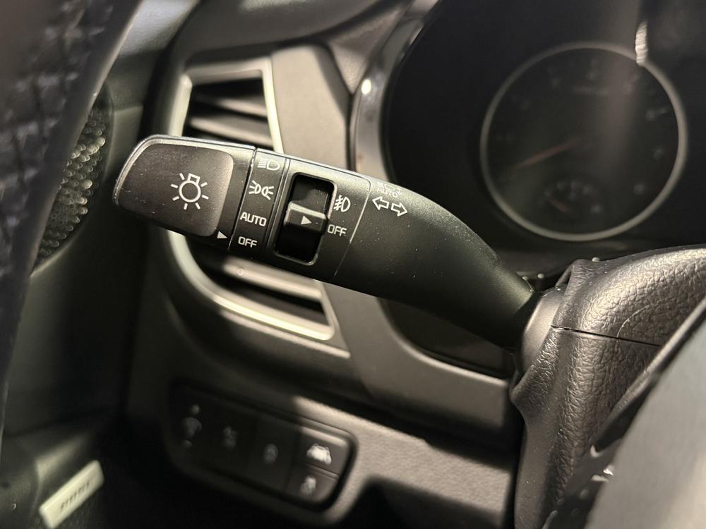 Kia Seltos SX TURBO 2023 d&rsquo;occasion à vendre - 22