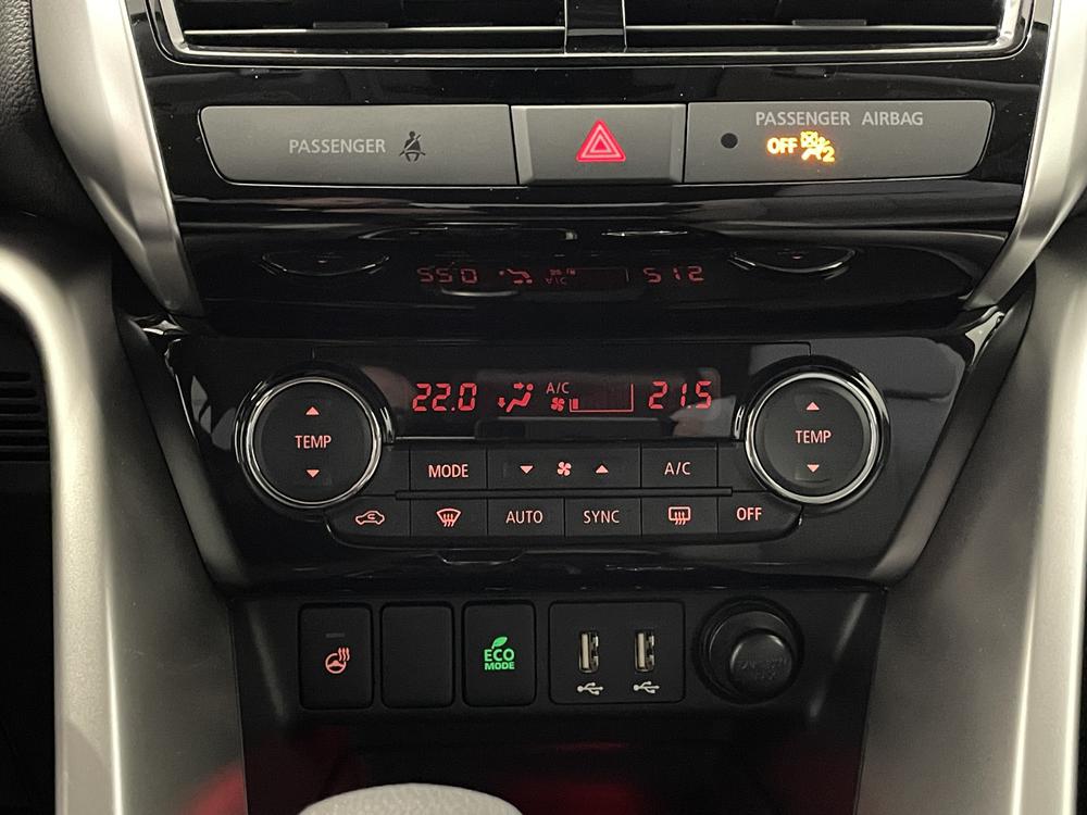Mitsubishi Eclipse Cross LE AWD 2026 d&rsquo;occasion à vendre - 26