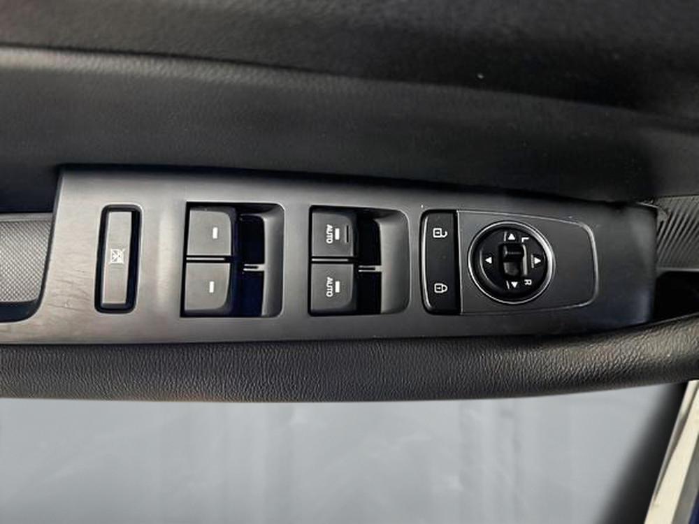 Hyundai Sonata 2016 Bleu usage à vendre Hyundai Sonata 2016 Bleu usage à vendre