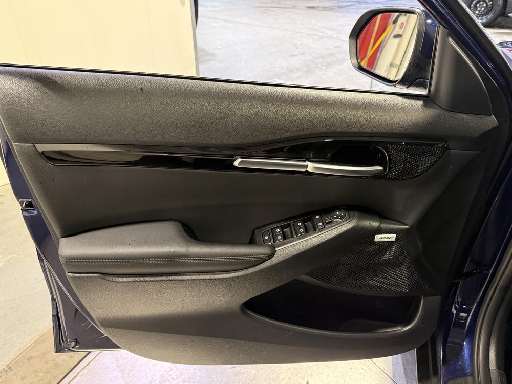 Kia Seltos SX TURBO 2023 d&rsquo;occasion à vendre - 14