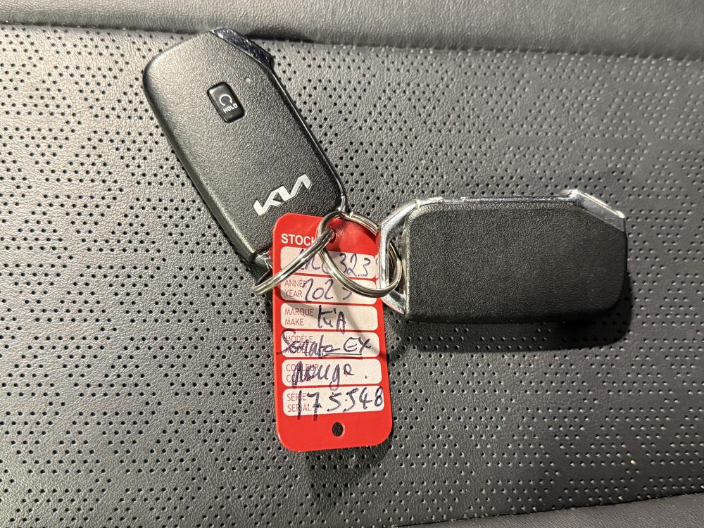Kia Sorento EX+ 2023 d&rsquo;occasion à vendre - 33
