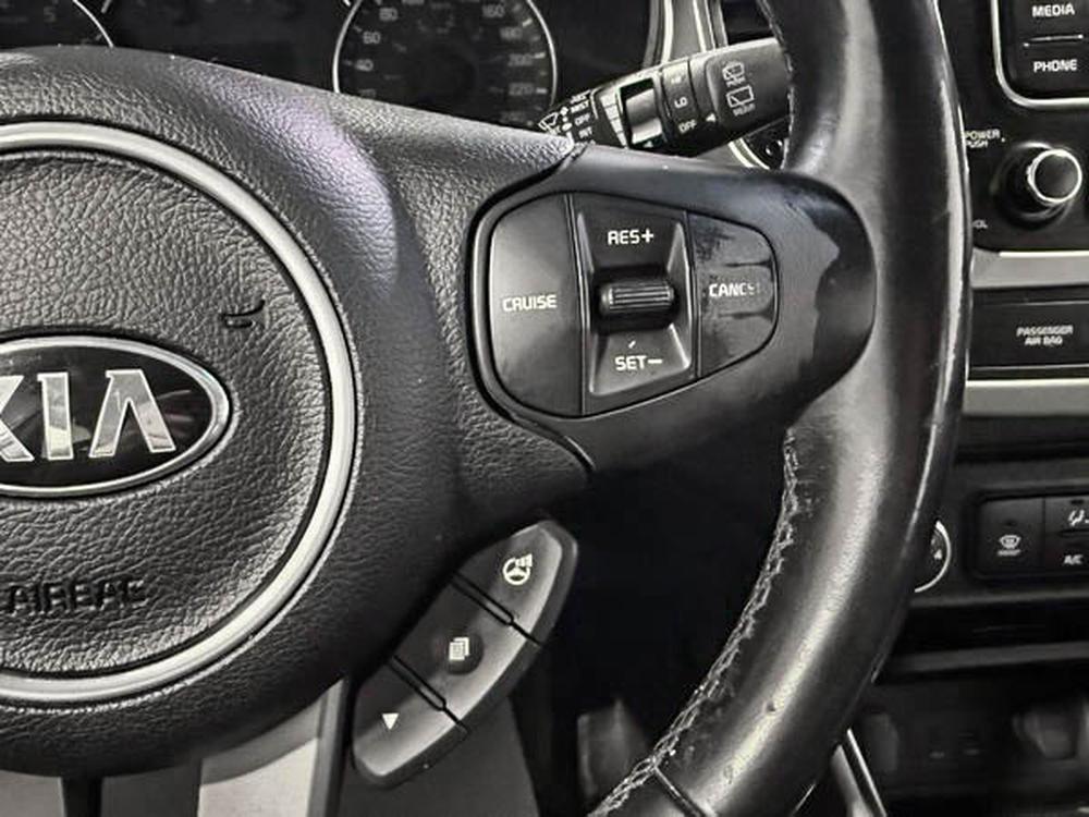 Kia Rondo LX 2014 d&rsquo;occasion à vendre - 19