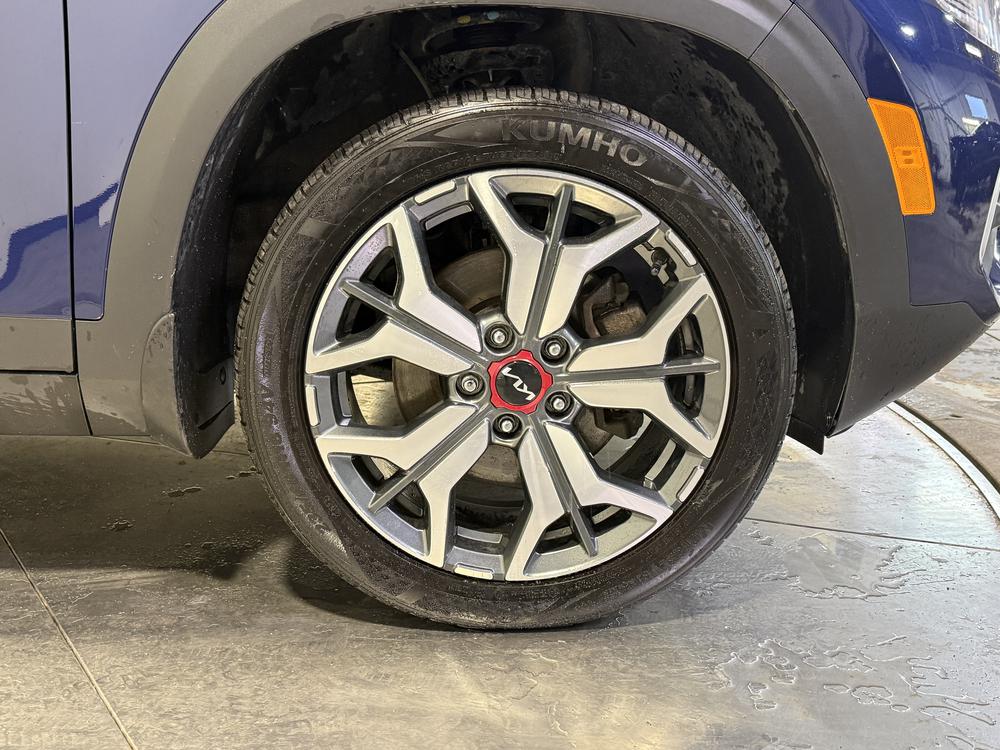Kia Seltos SX TURBO 2023 d&rsquo;occasion à vendre - 13