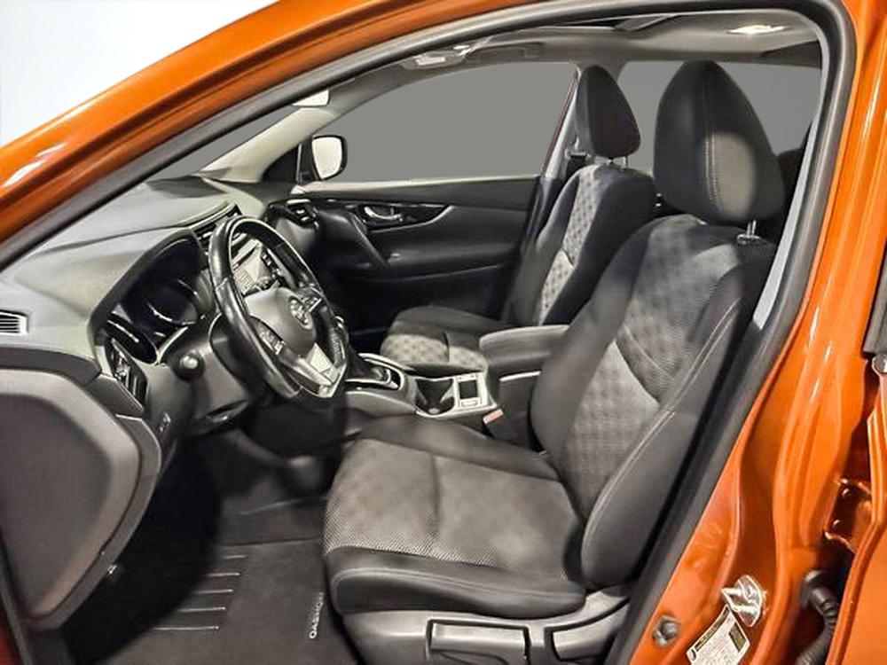 Nissan Qashqai SV 2017 d&rsquo;occasion à vendre - 18
