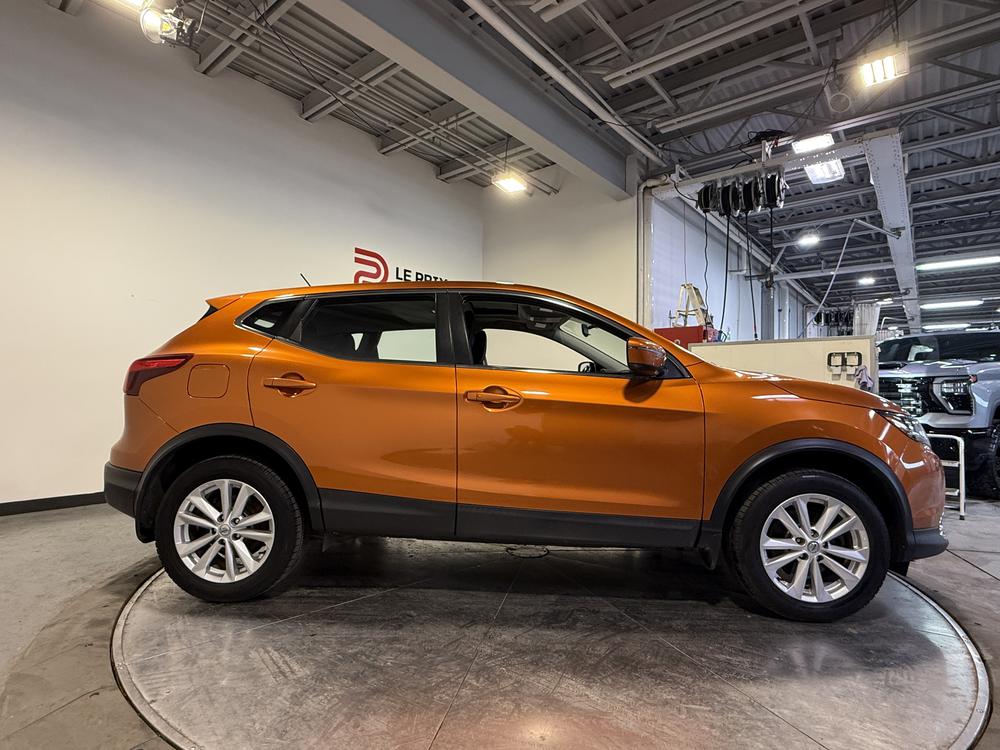 Nissan Qashqai SV 2017 d&rsquo;occasion à vendre - 2