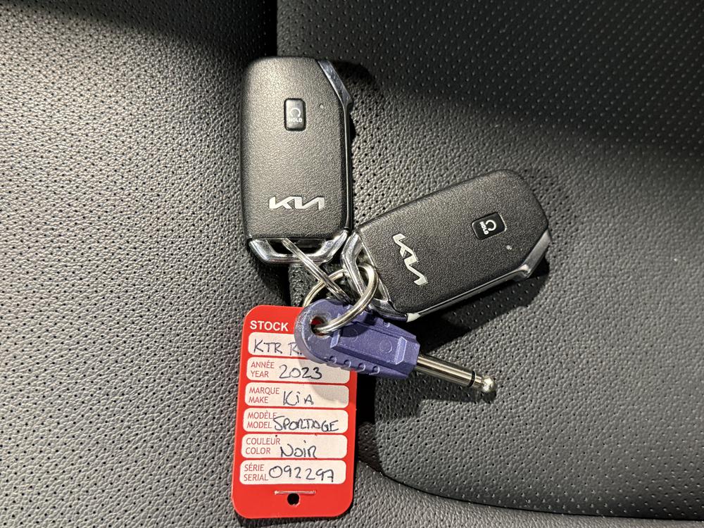 Kia Sportage EX 2023 d&rsquo;occasion à vendre - 33