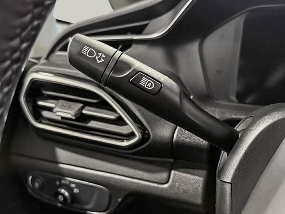 Chevrolet Bolt EV 1LT 2023 d&rsquo;occasion à vendre - 21