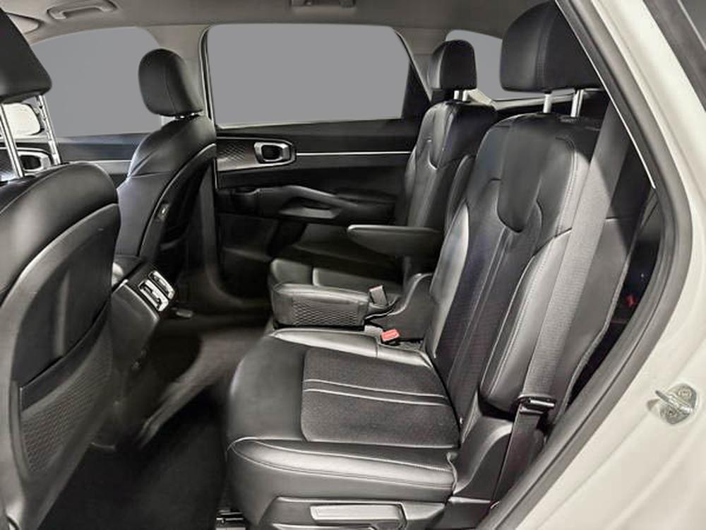 Kia Sorento hybride rechargeable EX+ 2022 d&rsquo;occasion à vendre - 29