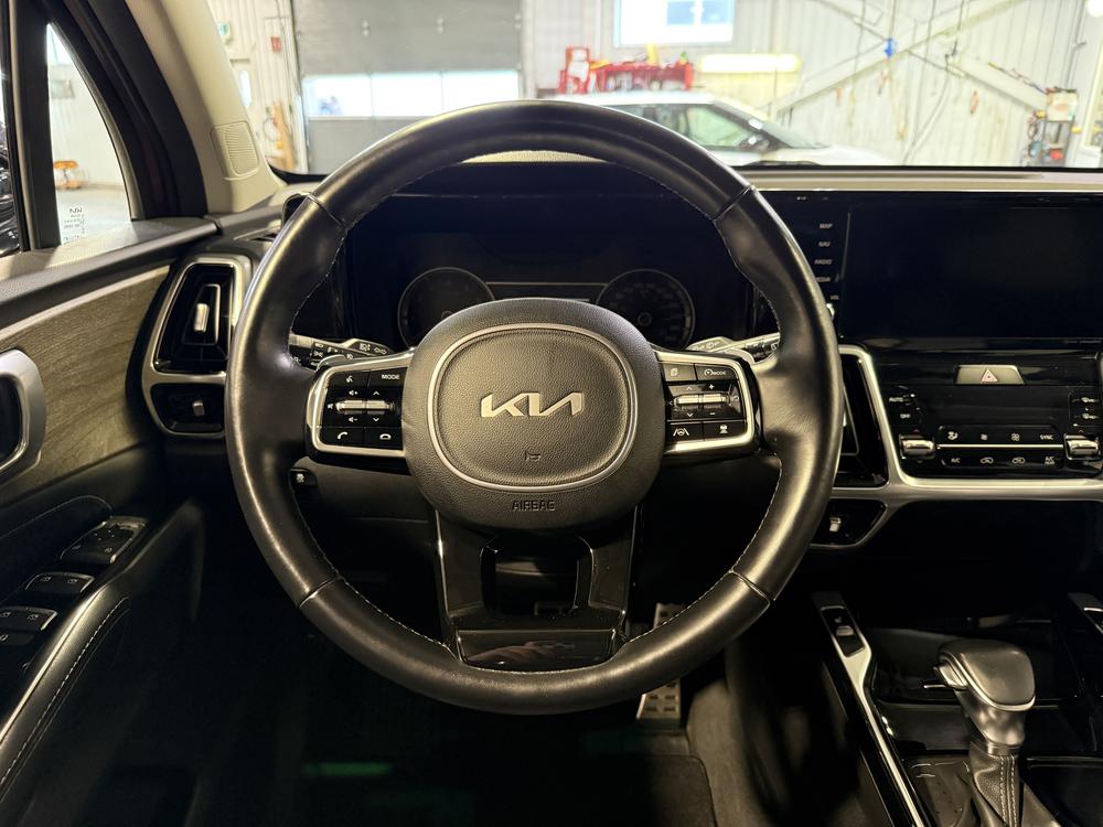 Kia Sorento EX+ 2023 d&rsquo;occasion à vendre - 18