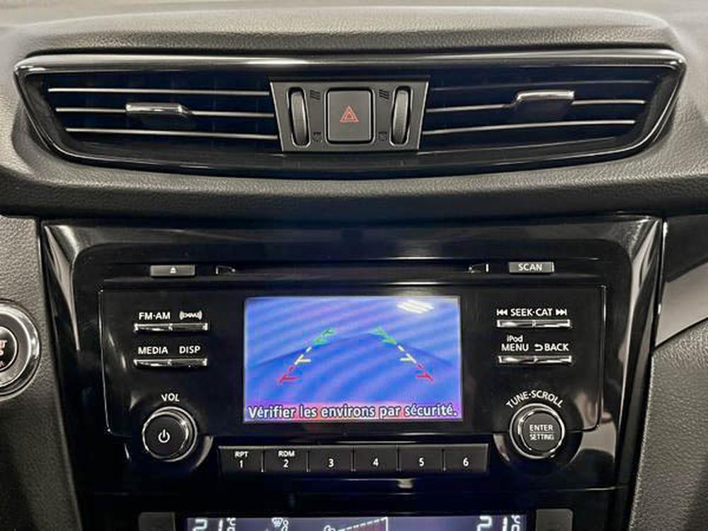 Nissan Qashqai SV 2017 d&rsquo;occasion à vendre - 28
