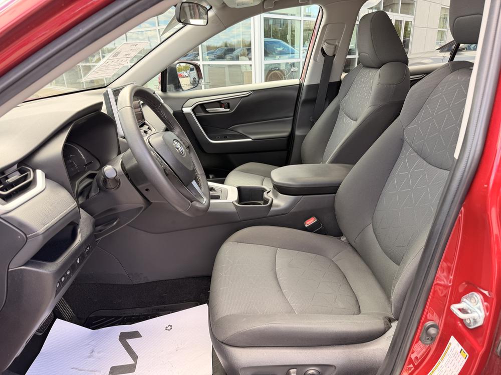 Toyota RAV4 XLE AWD 2024 d&rsquo;occasion à vendre - 19