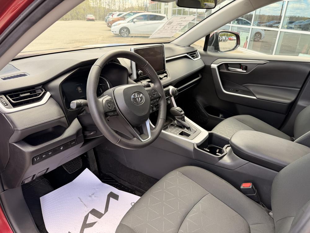 Toyota RAV4 XLE AWD 2024 d&rsquo;occasion à vendre - 21