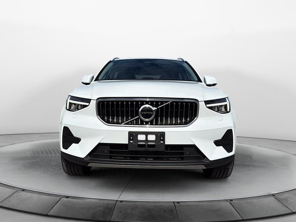 Volvo XC40 B5 CORE AWD 2025 d&rsquo;occasion à vendre - 2