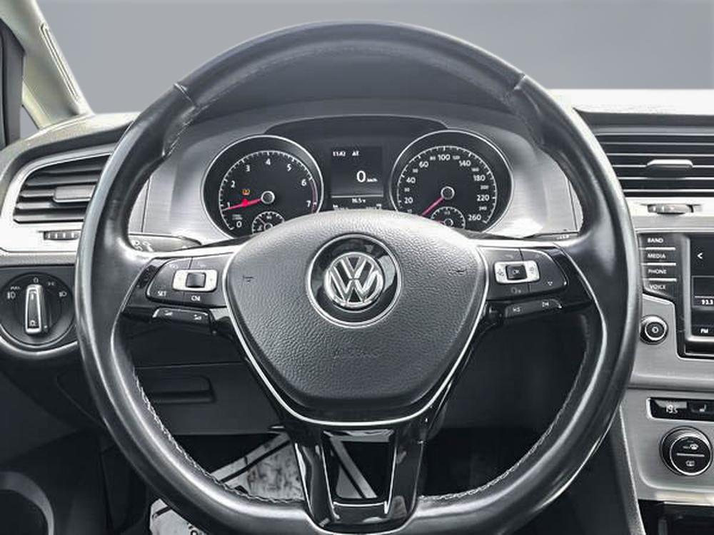 Volkswagen Golf Comfortline 2017 d&rsquo;occasion à vendre - 21