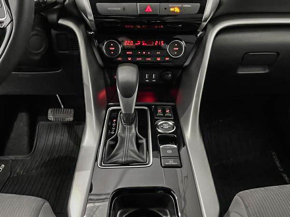Mitsubishi Eclipse Cross LE AWD 2026 d&rsquo;occasion à vendre - 27
