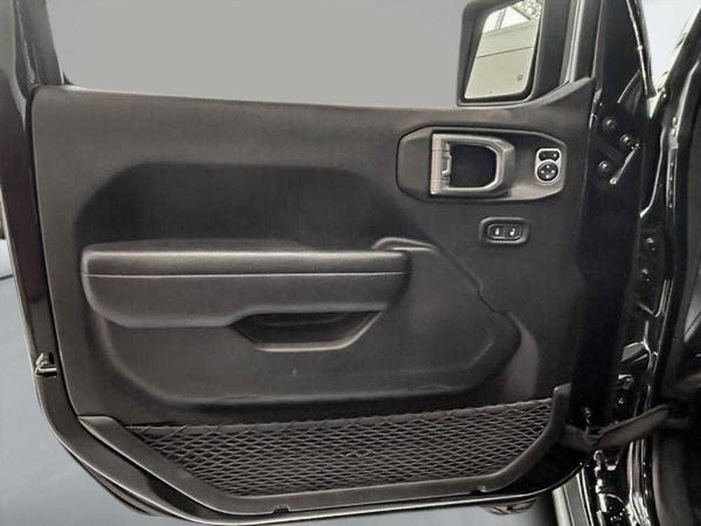 Jeep Gladiator SPORT S (MODIFICATIONS À VENIR) 2023 d&rsquo;occasion à vendre - 13