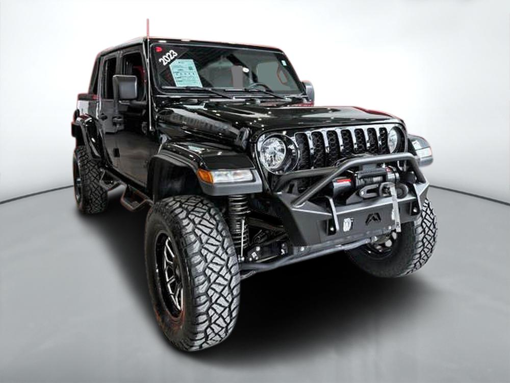 Jeep Gladiator SPORT S