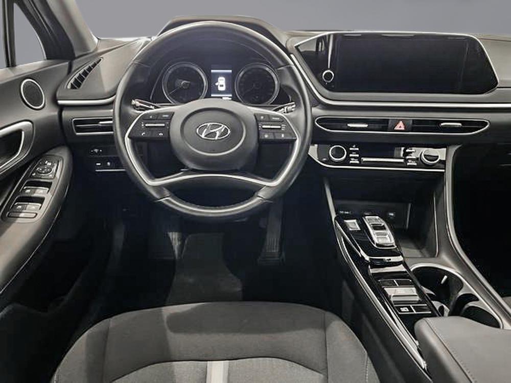 Hyundai Sonata Preferred 2023 d&rsquo;occasion à vendre - 11